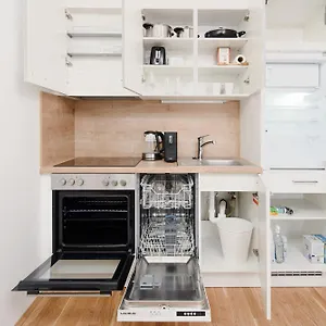 Whats-app Self-check-in - Am Hauptbahnhof Apartment Graz